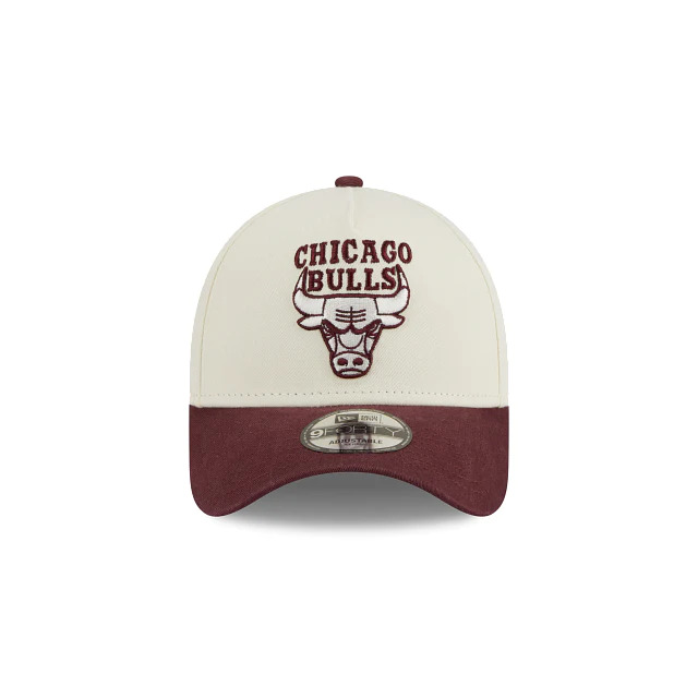 slide 2 - 9FORTY Chicago Bulls Visor Pop Snapback