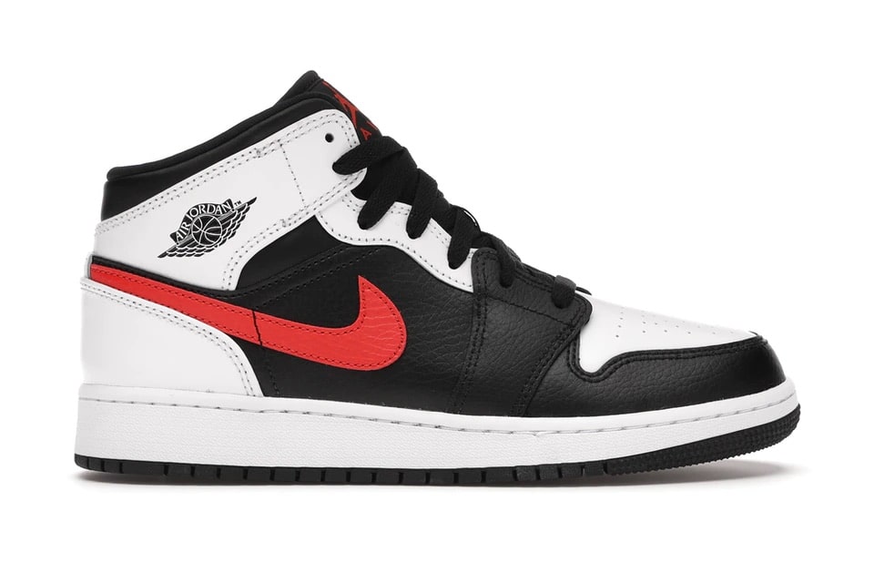 slide 1 - Jordan 1 Mid White Black Chile Red (GS)
