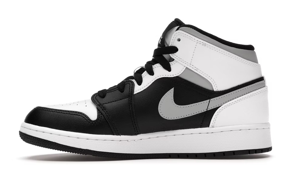 slide 3 - Jordan 1 Mid White Shadow (GS)