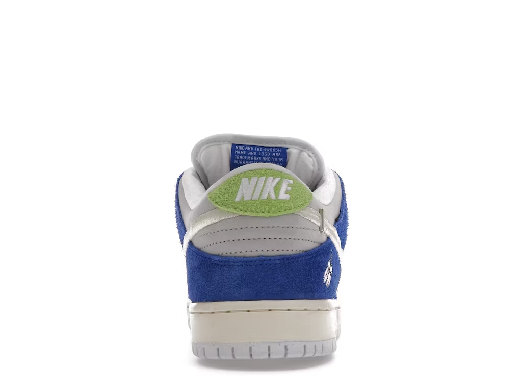 slide 4 - SB Dunk Low Pro Fly Streetwear Gardenia