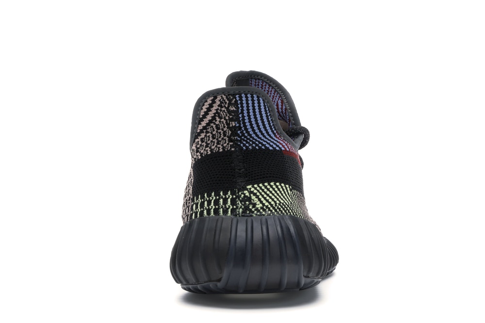 slide 4 - Yeezy 350 Yecheil