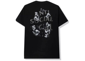 Dramatic Kkoch Tee