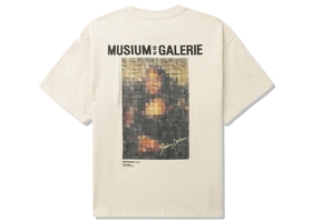 Portrait of Lisa Cream Tee