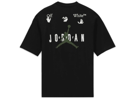 Black Tee